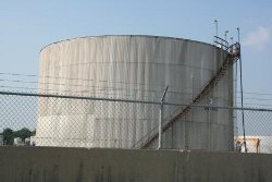 Oil Contango and its Effects on Oil Prices Oil Contango and its Effects on Oil Prices